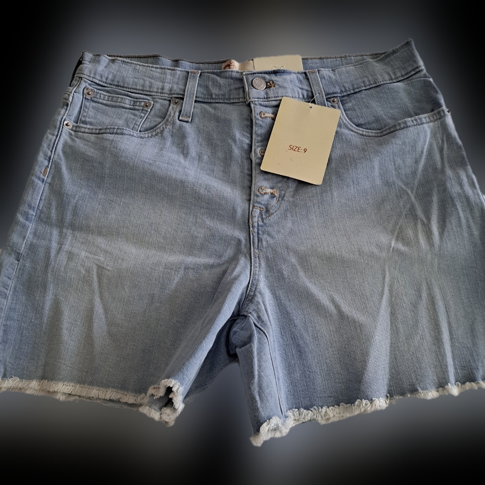 Studio 33 Blue Premium Denim Button Fly Jean Shorts W34 Junior 9  Women 29 NWT